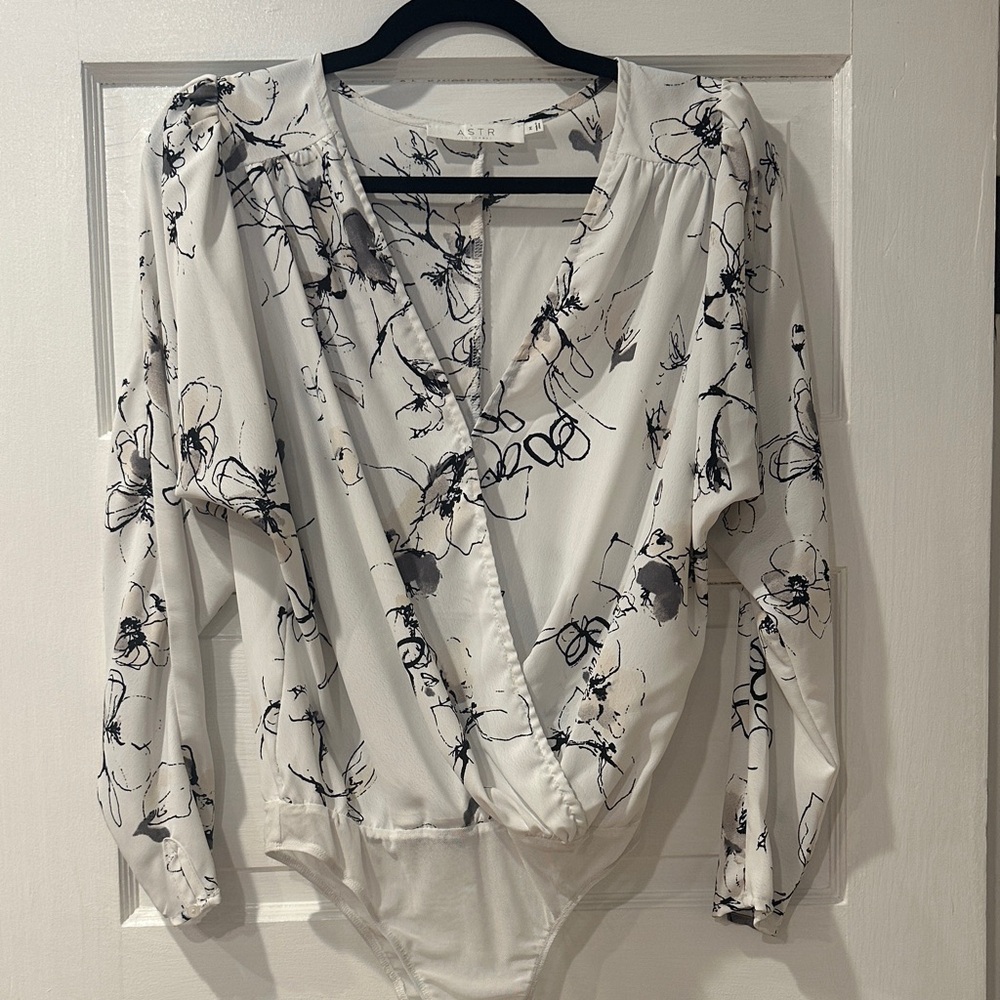 Astr Black and White Floral Bodysuit